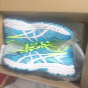 Asic Kids Shoes Size 3.5
